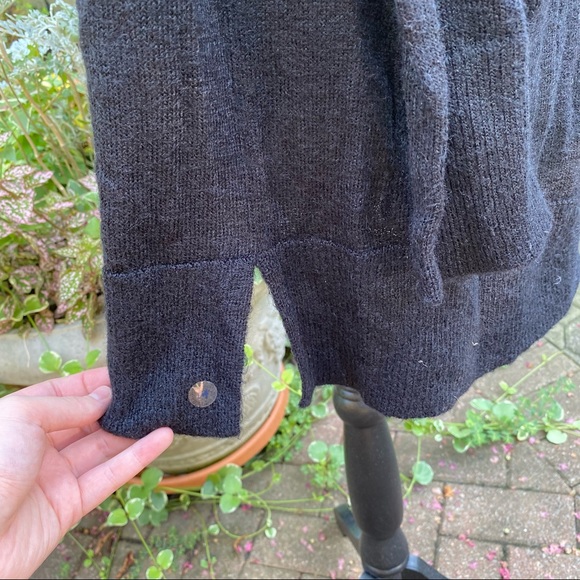 💖!! LAST CHANCE!!!
American Eagle Outfitters| Black Button up Cardigan With - Picture 5 of 9